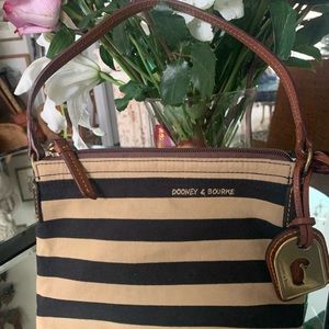 Dooney & Bourke Purse